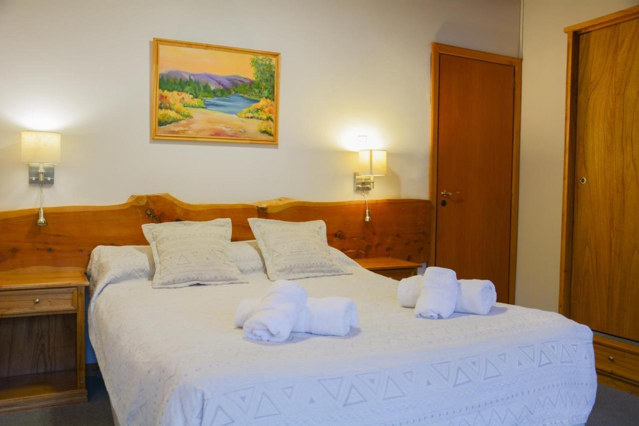San Martín de los Andes Apart Hotel Del Pellin מראה חיצוני תמונה